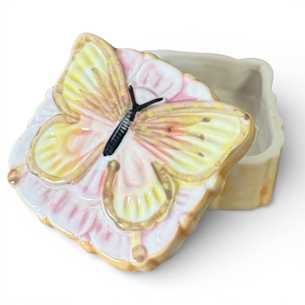 Vintage Butterfly Ceramic Trinket Box Pink Orange Yellow White Tan